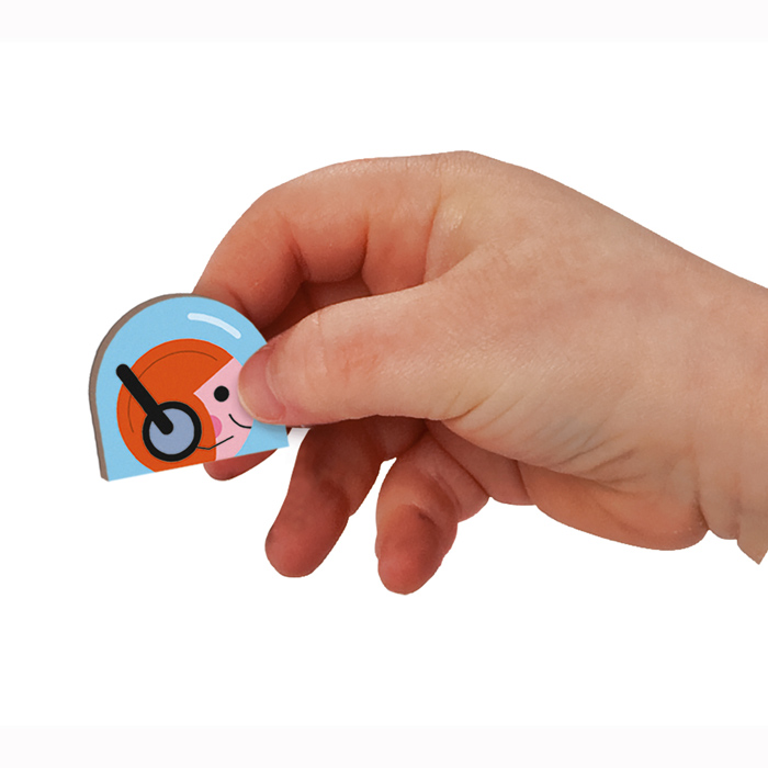 Janod - Magnetic Book - Racers