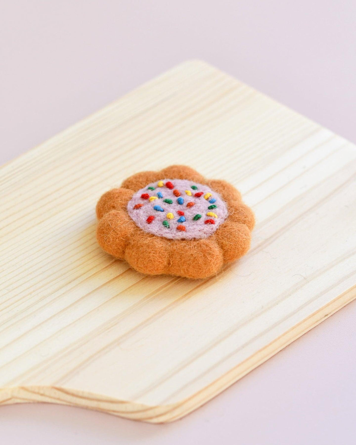 Tara Treasure - Felt 100s & 1000s Biscuit