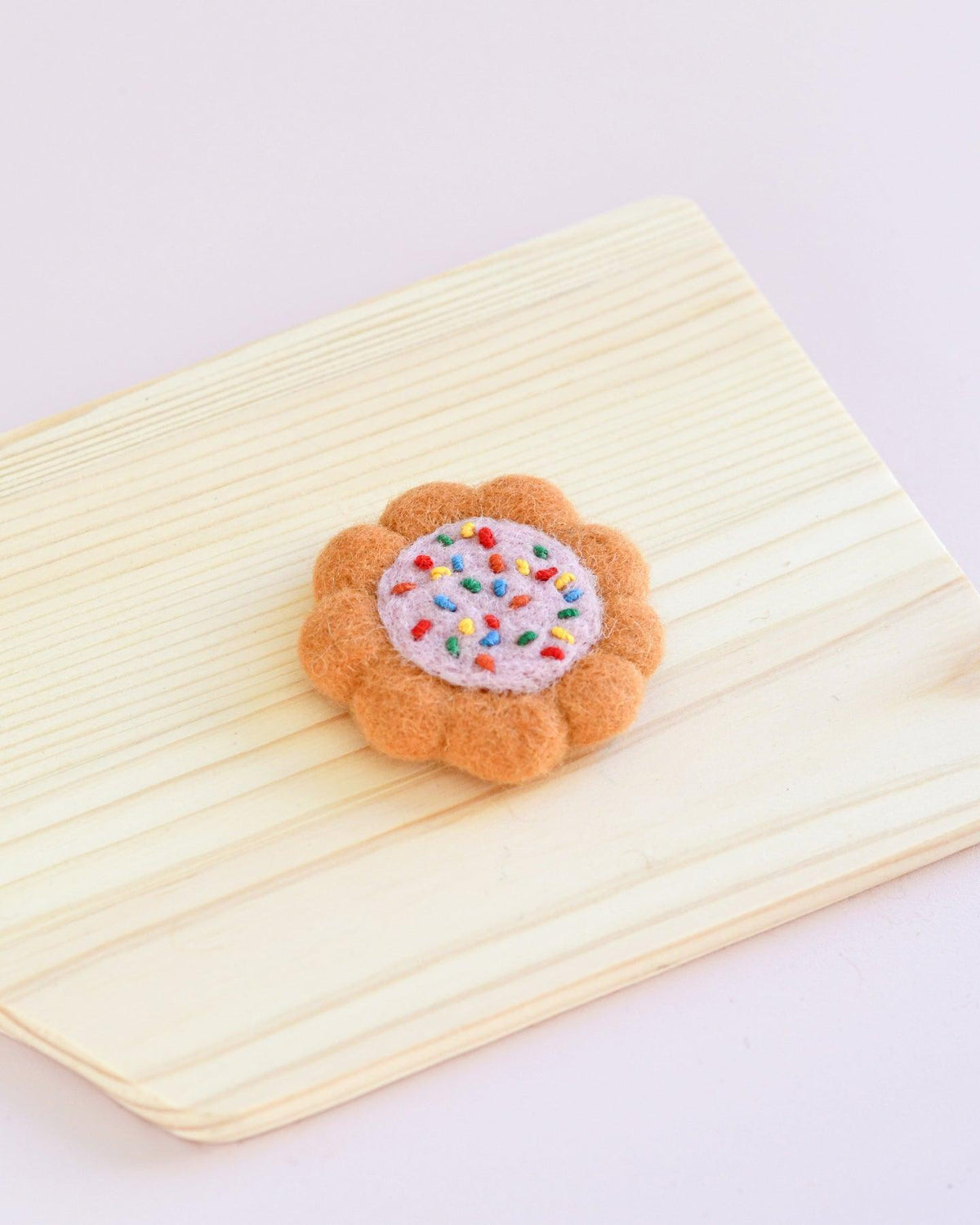 Tara Treasure - Felt 100s & 1000s Biscuit
