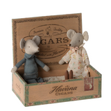Maileg - Grandma & Grandpa In Cigar Box