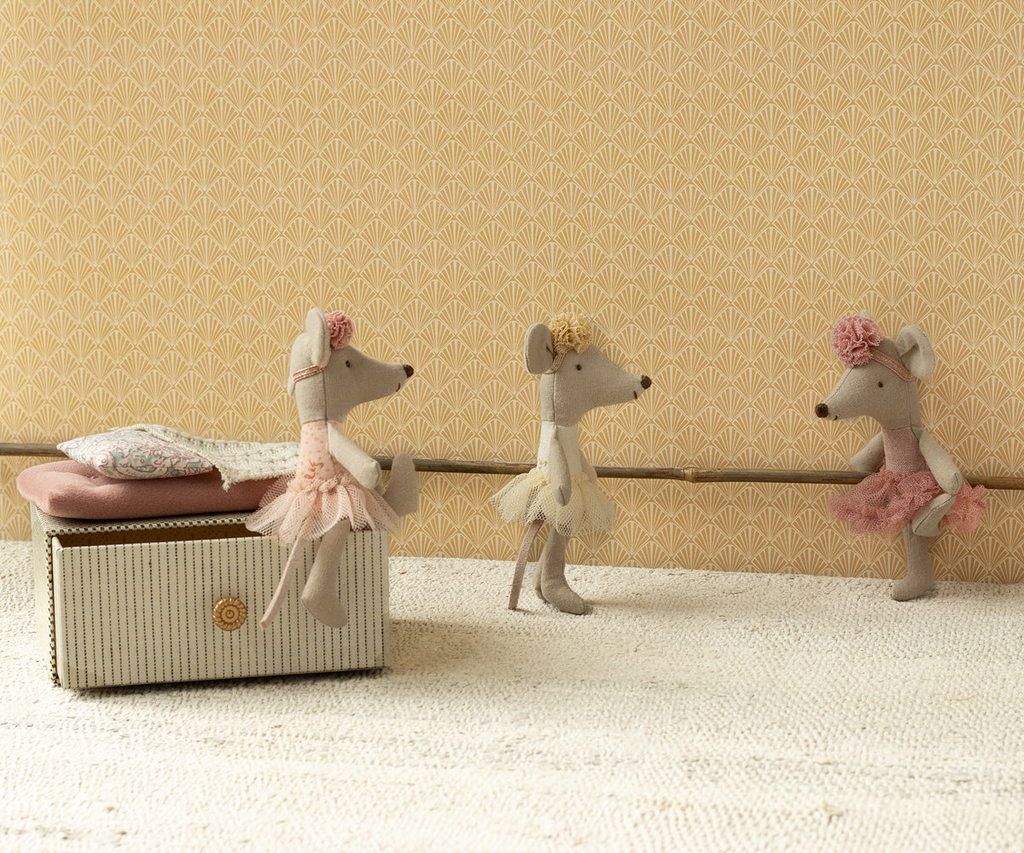 Maileg - Ballerina Mouse Little Sister - Off White