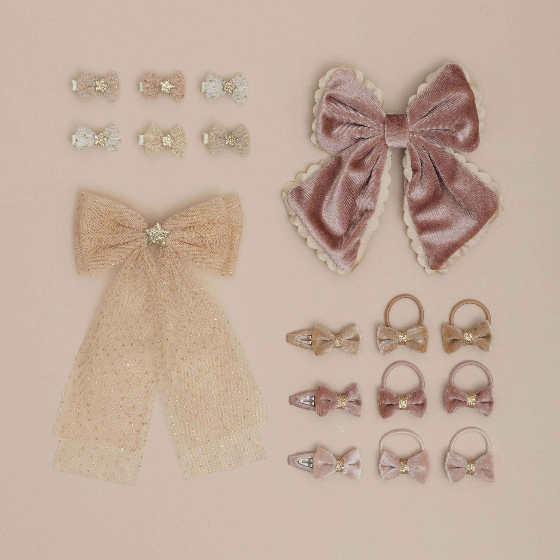 Mimi & Lula - Scalloped Edge Velvet Bow