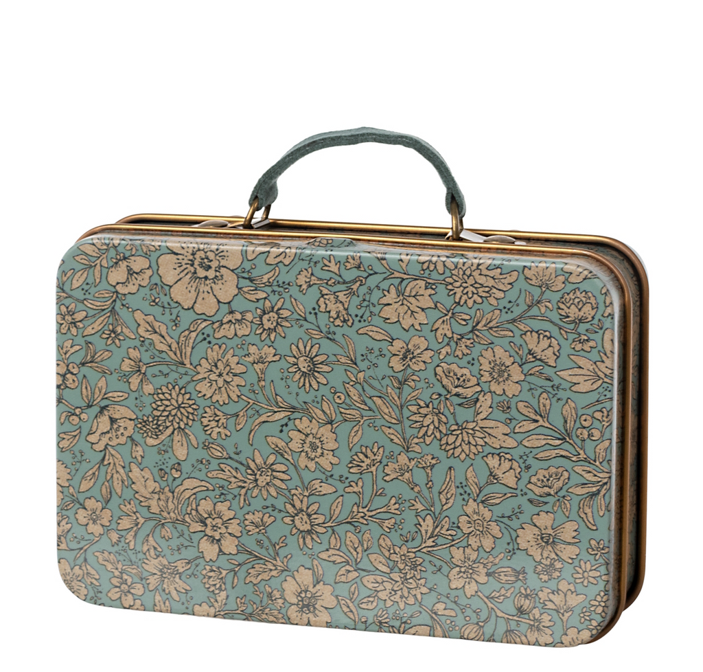 Puppy Accessories In Suitcase Blue - Maileg