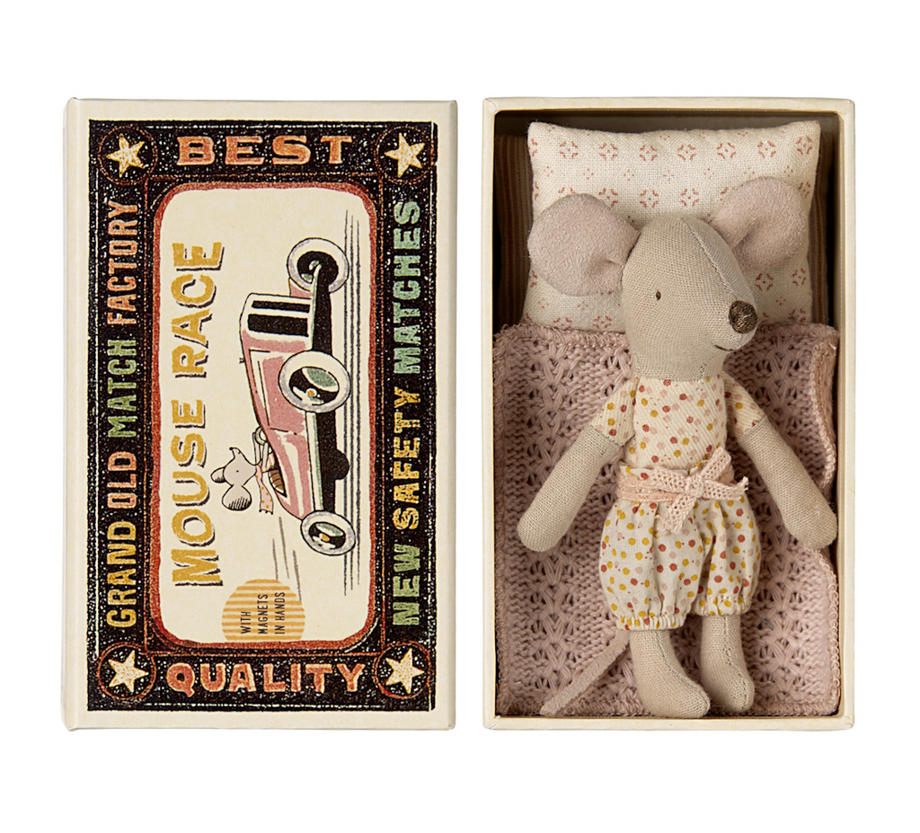MAILEG - LITTLE SISTER MOUSE IN MATCHBOX