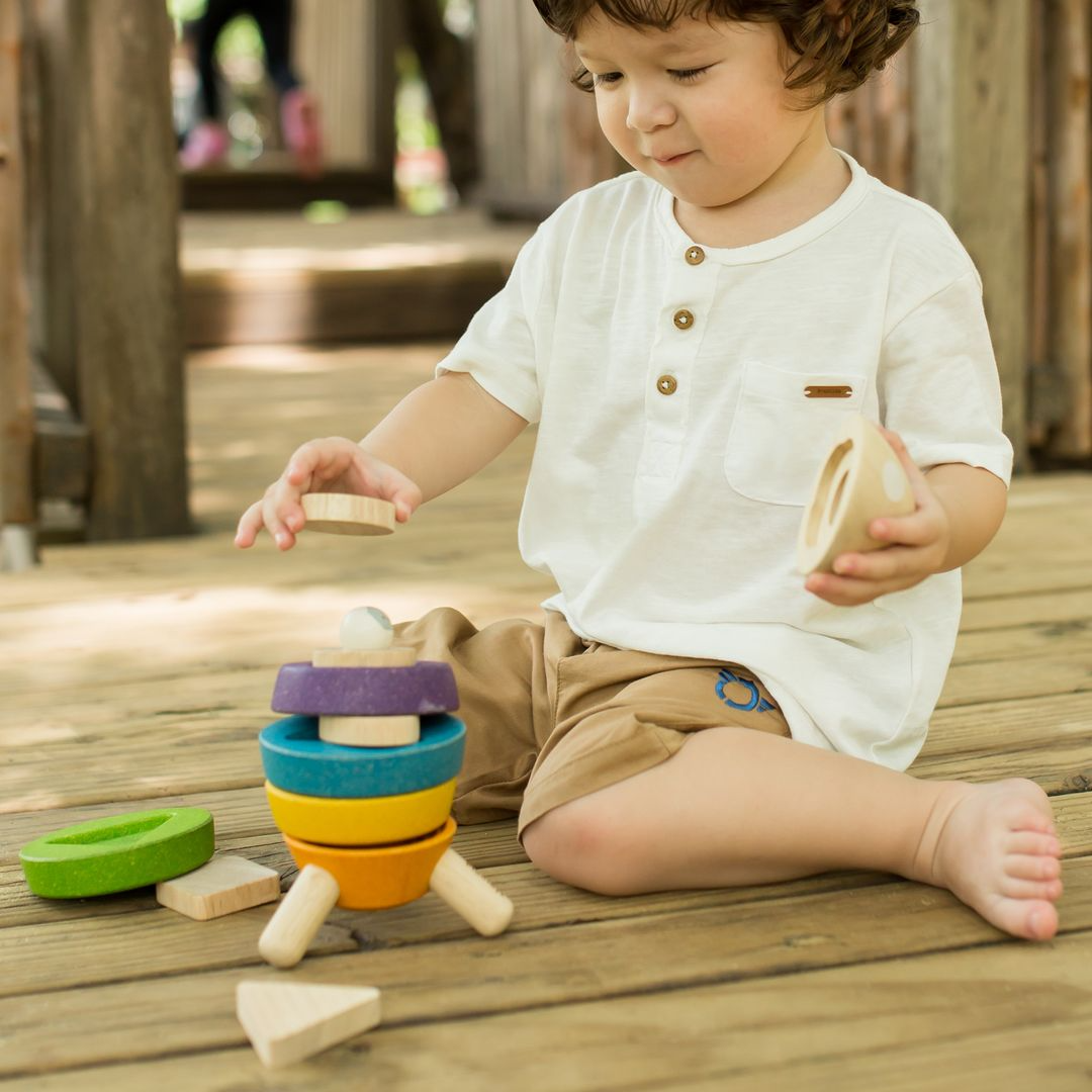 Plan Toys - Stacking Rocket