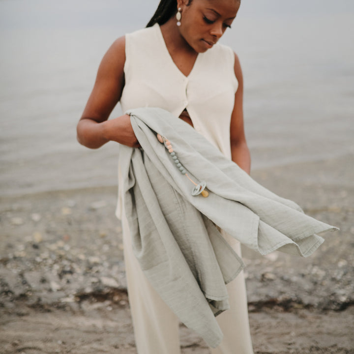 Mushie Swaddle Organic Cotton - Sage