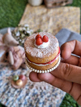 Ratatouille Miniatures -  Victoria Sponge