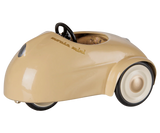 Maileg - Car Mouse - Wheat - PRE ORDER DUE LATE AUGUST