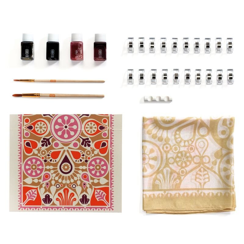 Djeco - Atelier 11 - Floral Silk Scarf Painting Kit