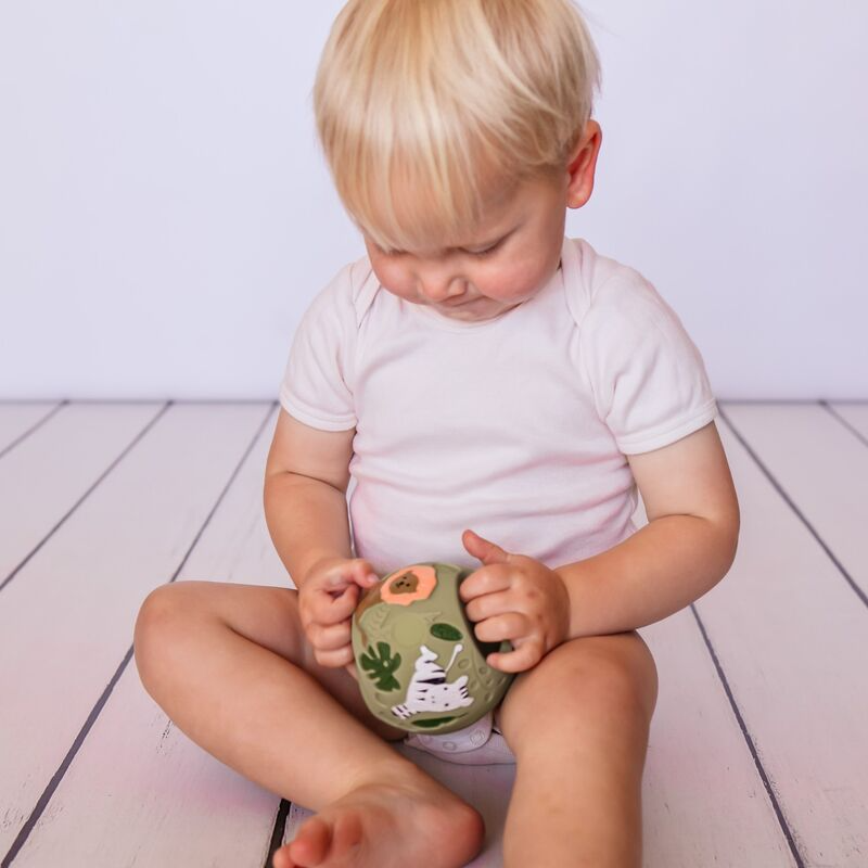 Tikiri Safari Green Grabbing Ball Natural Rubber Toy