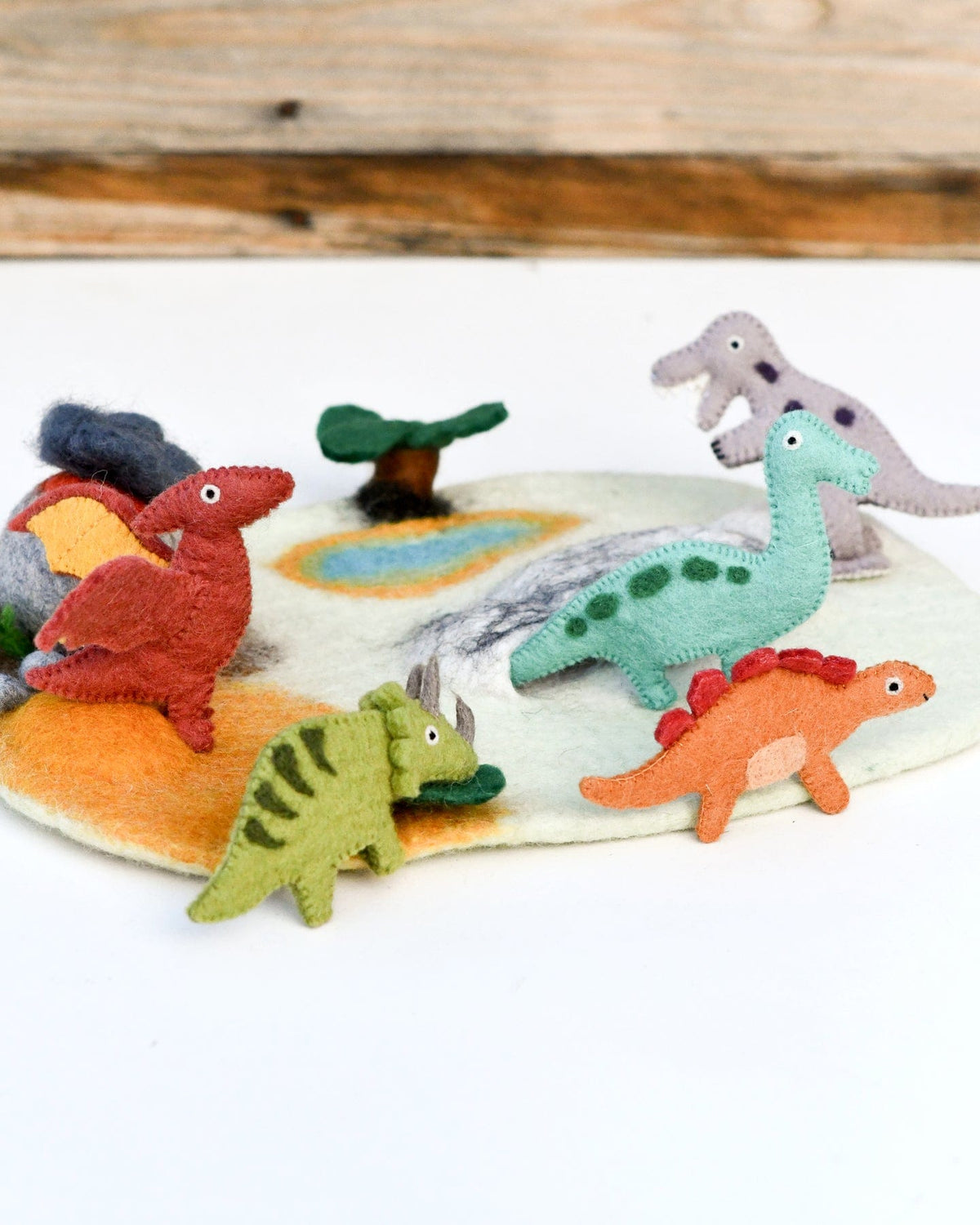 Tara Treasures - Dinosaur Finger Puppet Set