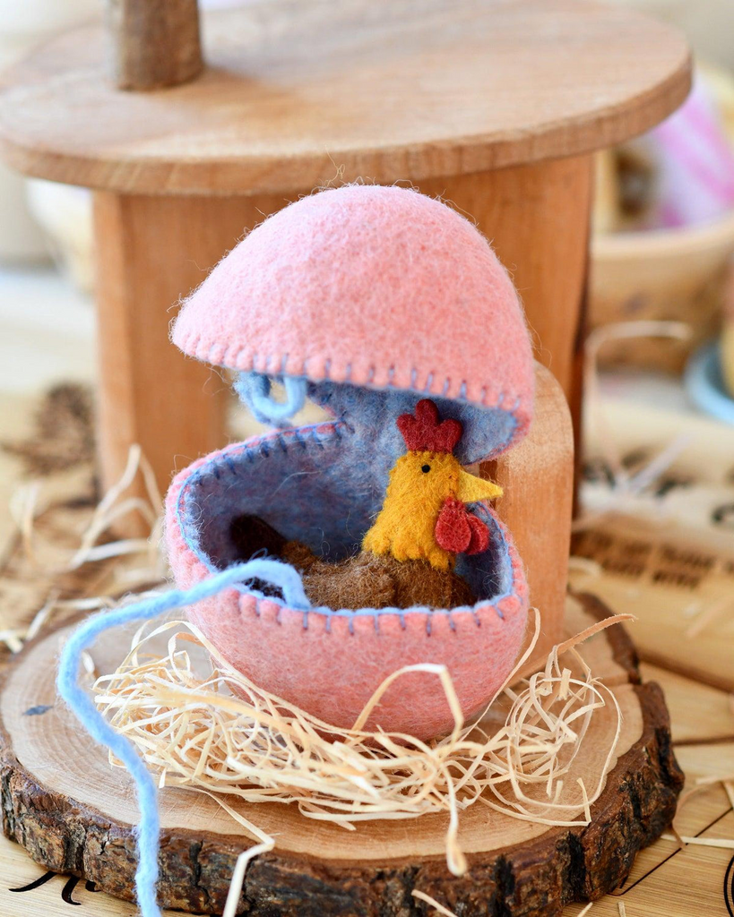 Tara Treasures - Felt Surprise Egg with Hen inside