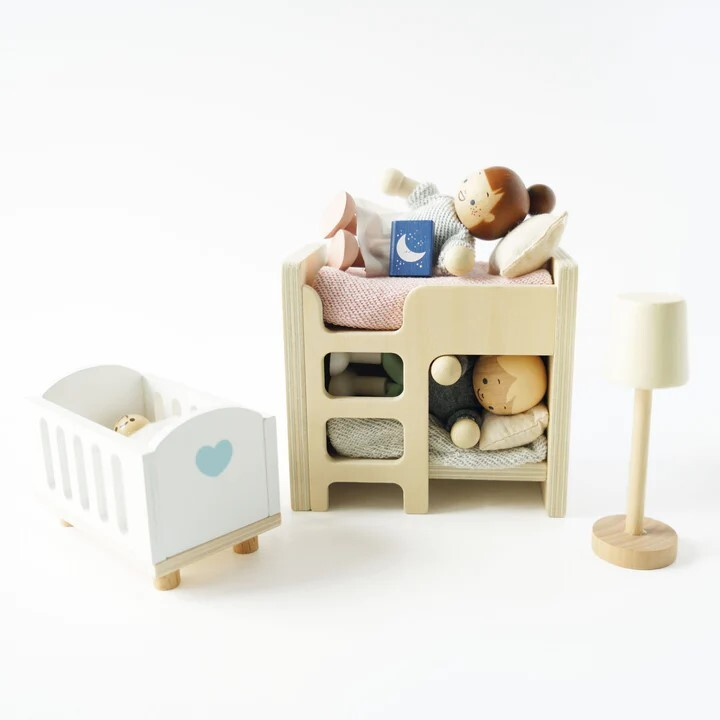 Le Toy Van - Dolls House Family - 7pc