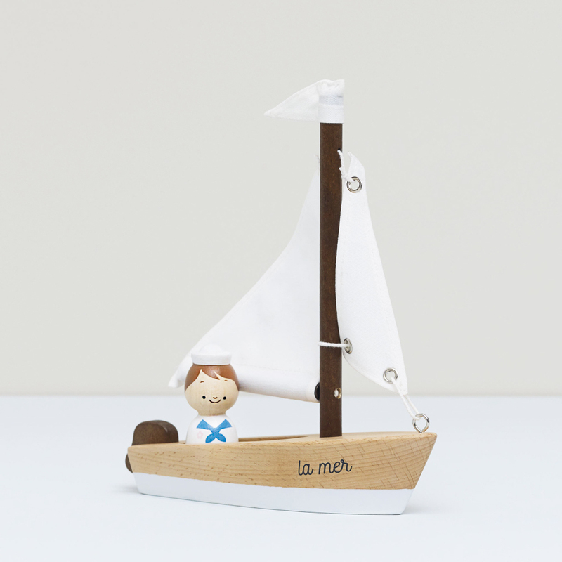 Le Toy Van - Sailing Boat & Captain