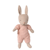 Maileg - Rabbit Micro Sand Rose Knitted Suit