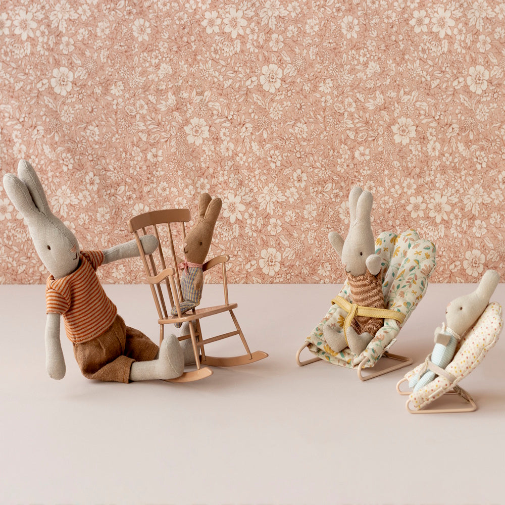 Maileg - Rocking Chair Miniature - Dark Sand