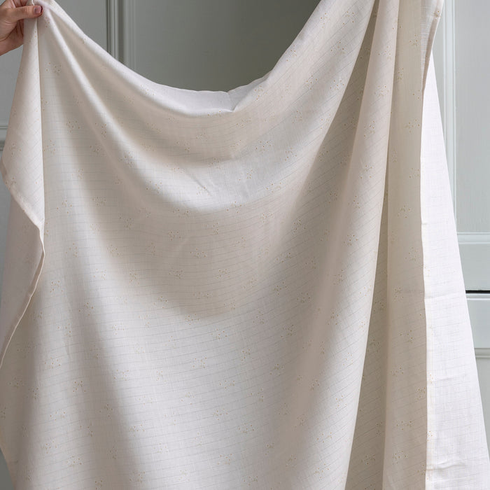 Avery Row - Muslin Swaddle - Wild Chamomile