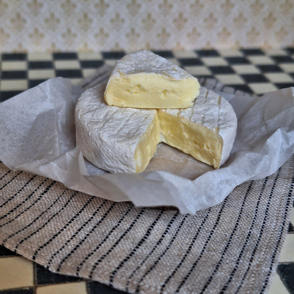 Ratatouille Miniatures - Brie Cheese Wheel with cut wedge