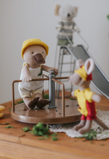 Rugaroo - Playground Carousel Earth