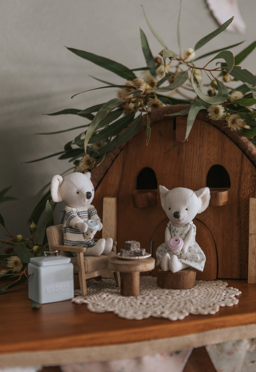 Rugaroo - Bindi The Doe Koala
