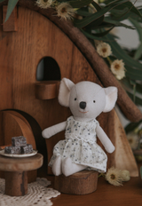Rugaroo - Bindi The Doe Koala