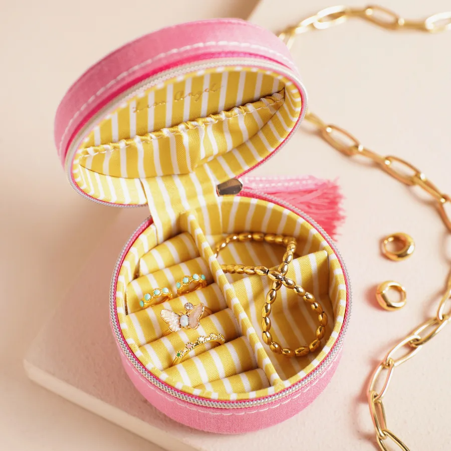 Embroidered Jewellery Case Round Small - Strawberry