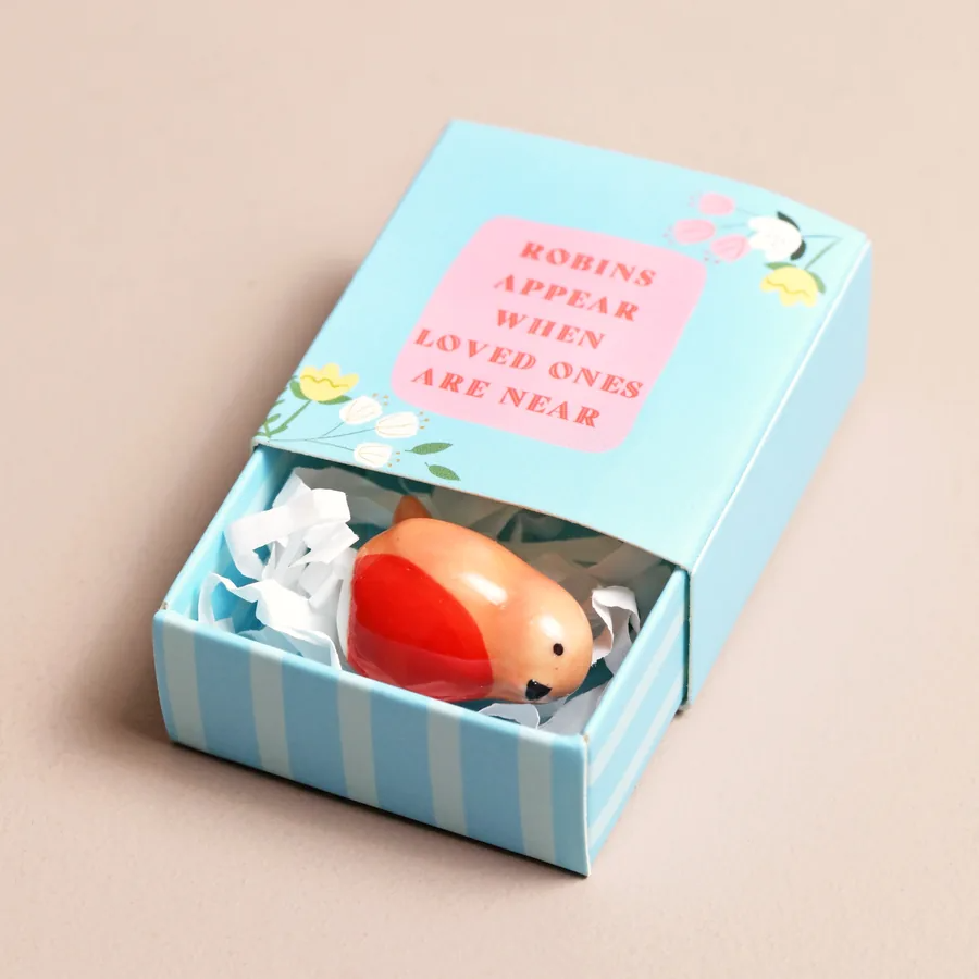 Tiny Matchbox Token - Robin