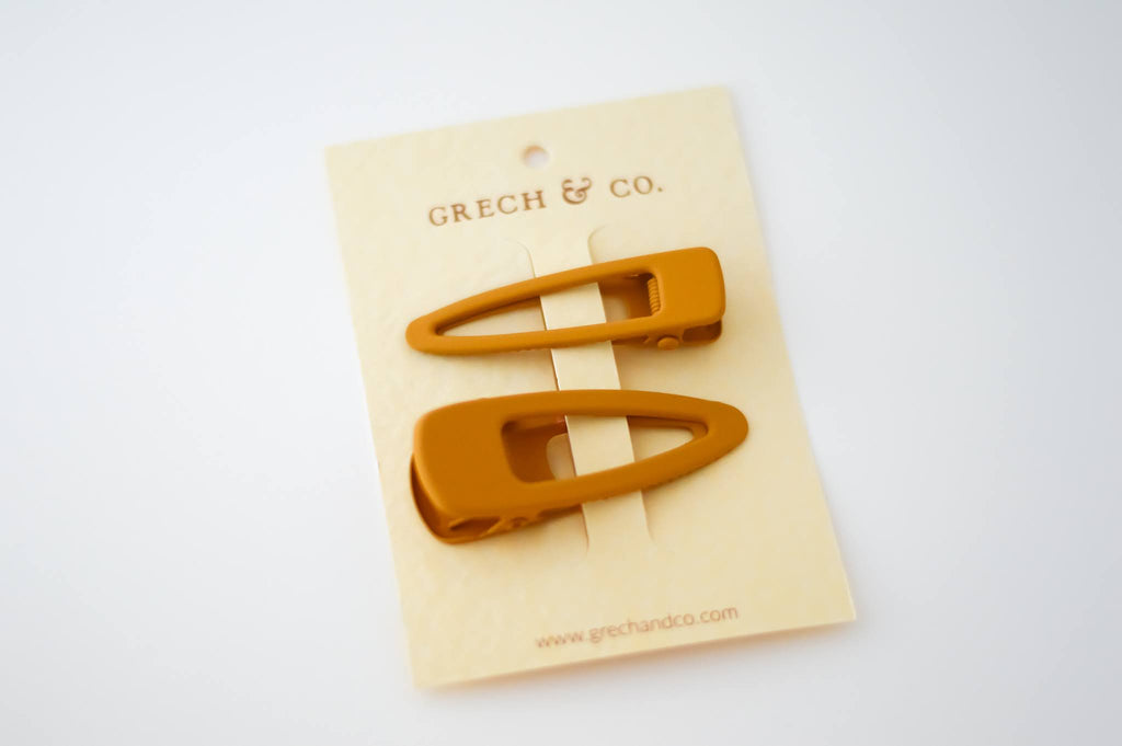 MATTE HAIR CLIPS - SET OF 2