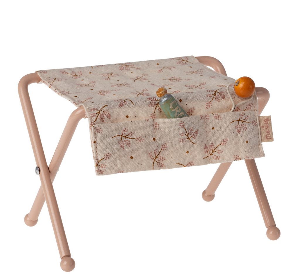 MAILEG - NURSERY TABLE FOR BABY MOUSE - ROSE