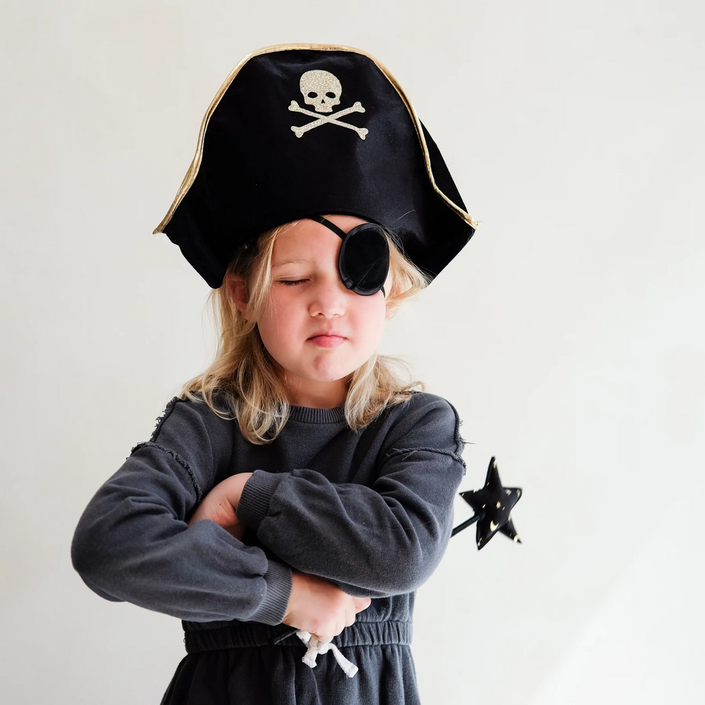 PIRATE HAT & EYE PATCH