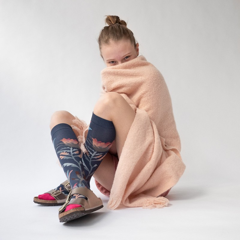Bonne Maison Knee High Socks - Gros Câlin - Flower Slate