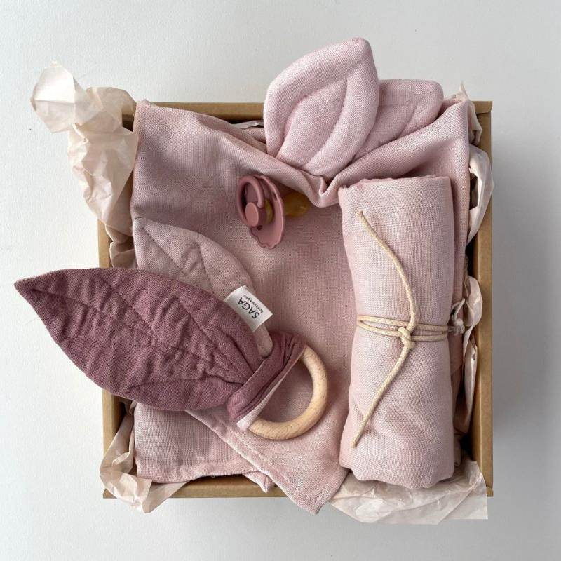 CUDDLY ESSENTIALS GIFT BOX -  DUSTY ROSE